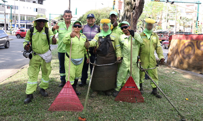 &lsquo;Cali le canta a la Navidad&rsquo; con zonas verdes limpias y en &oacute;ptimas  condiciones