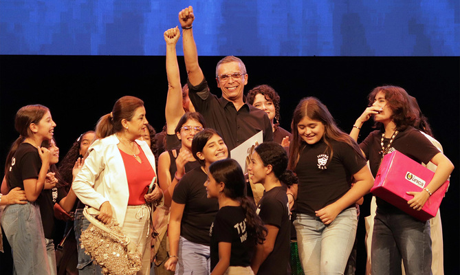 Intercolegiado de Teatro y Artes Esc&eacute;nicas 2024 fortalece el talento art&iacute;stico de los j&oacute;venes con talleres formativos