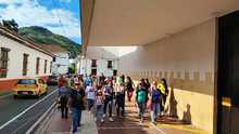 Entre risas, baile y cultura, cale&ntilde;os disfrutaron del recorrido tur&iacute;stico de este viernes de receso escolar