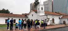Con tradici&oacute;n, risas y pasos de baile se vivi&oacute; el recorrido por el centro hist&oacute;rico