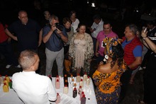 Artistas extranjeros destacan la calidez de los cale&ntilde;os y sus fortalezas culturales