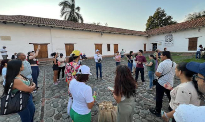 A partir de hoy, los cale&ntilde;os disfrutar&aacute;n todos los viernes de diciembre de un recorrido por la historia en el centro de Cali