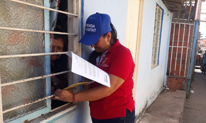 Alcald&iacute;a de Cali ampl&iacute;a plazos para que familias de Potrero Grande puedan pagar sus cr&eacute;ditos de vivienda